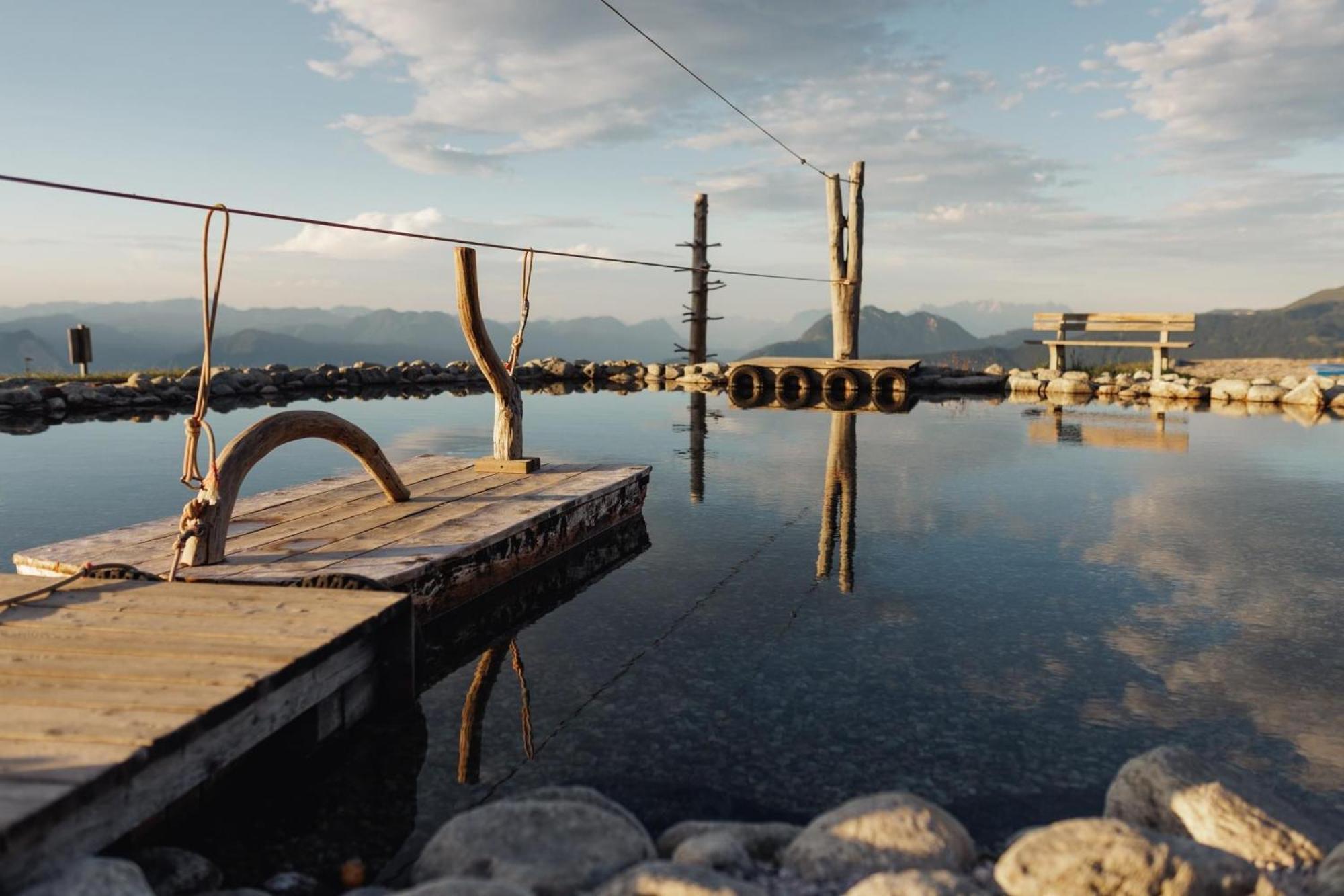 Zillerheart - Balcony Und Car Park By Alpenluxus Appartements Fuegen Exterior photo